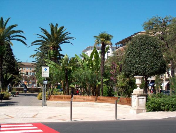Bed & Breakfast Bompadre Civitanova Marche Esterno foto