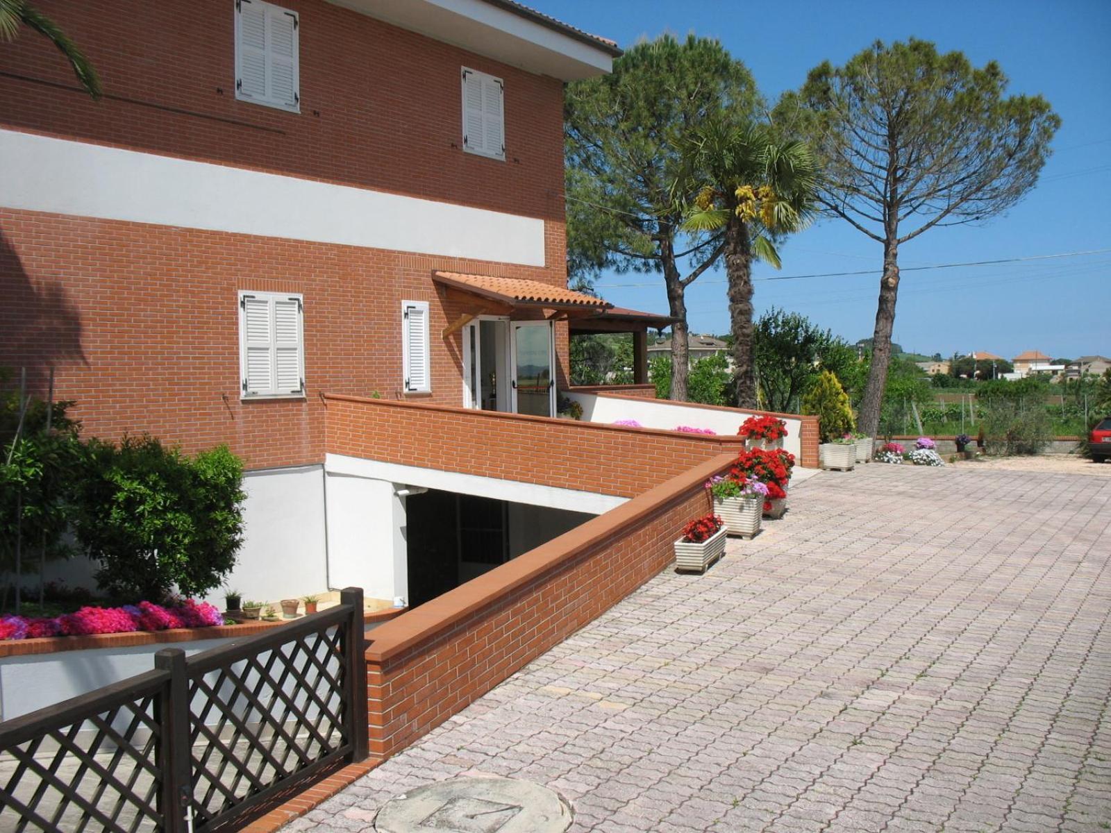 Bed & Breakfast Bompadre Civitanova Marche Esterno foto